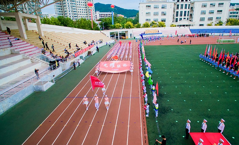 聯(lián)橋集團在高區(qū)運動會精彩綻放  勇奪團體亞軍(圖3) 聯(lián)橋集團在高區(qū)運動會精彩綻放  勇奪團體亞軍(圖3)